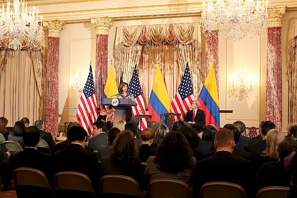 Colombian foreign minister Maria Angela Holguin and U.S. Secretary of State John Kerry at the Fourth Annual U.S.-Colombia High-Level Partnership Dialogue in February 2014. Photo: Ministry of foreign affairs