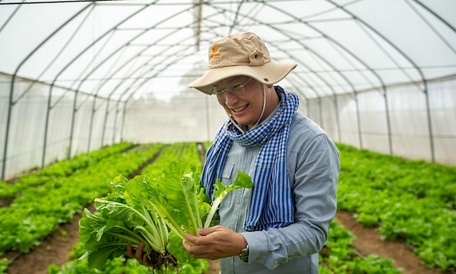 Cambodia: Leading Companies