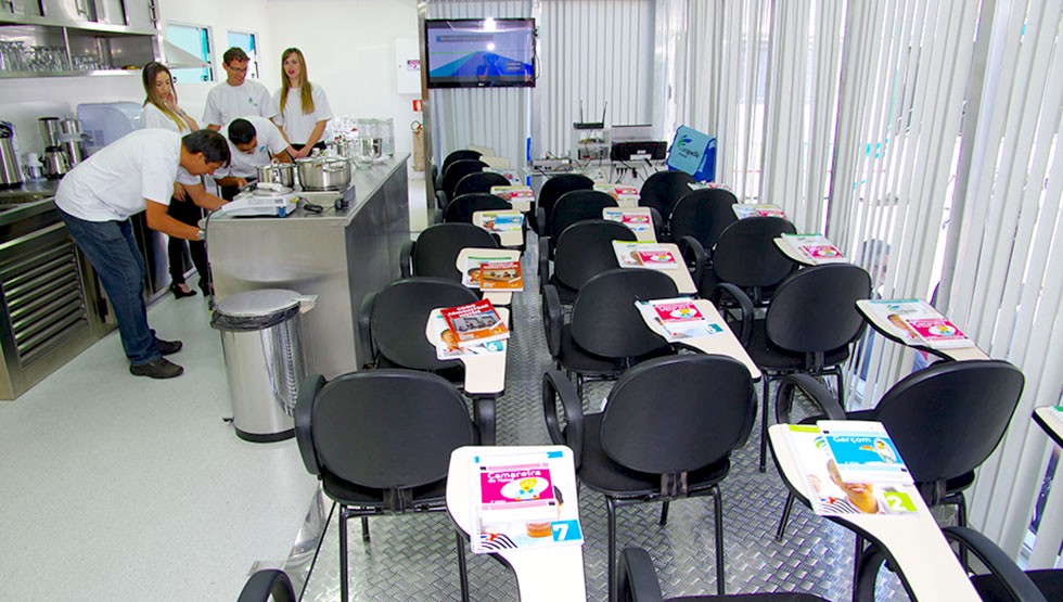 Vocational training at Centro Paula Souza